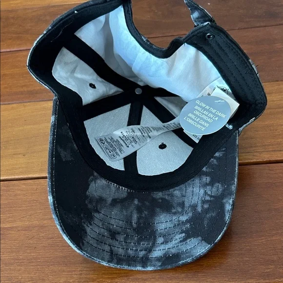 Disney Parks Hat NWT | Halloween Bat with Mickey Ears | Adjustable - Picture 3 of 3